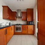 Spacious 2bdr Flat Near Portmarnock Дублин