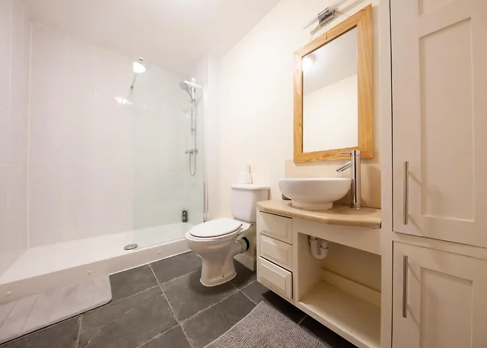 Spacious 2bdr Flat Near Portmarnock דבלין