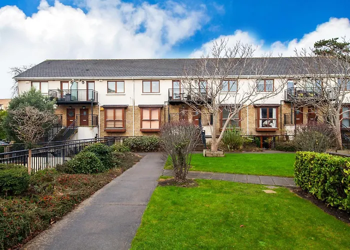 Spacious 2bdr Flat Near Portmarnock דירה דבלין