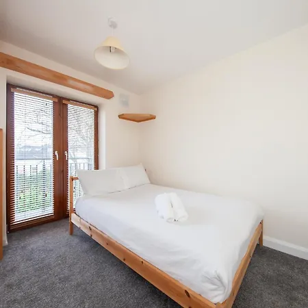Spacious 2bdr Flat Near Portmarnock * Dublin