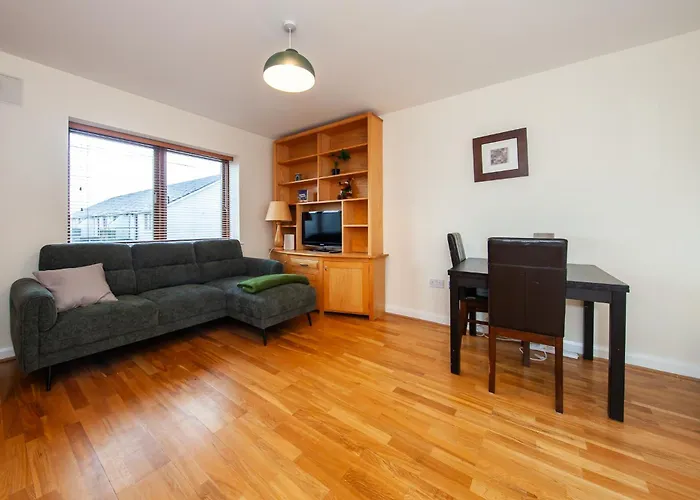 Spacious 2bdr Flat Near Portmarnock Apartment Dublin