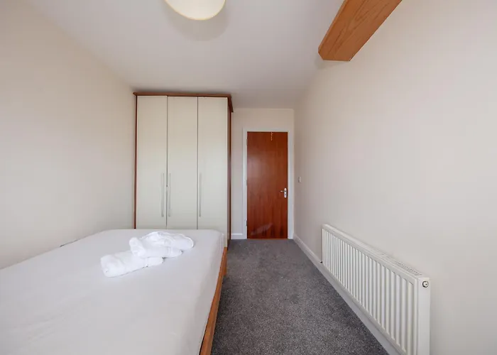 Spacious 2bdr Flat Near Portmarnock *